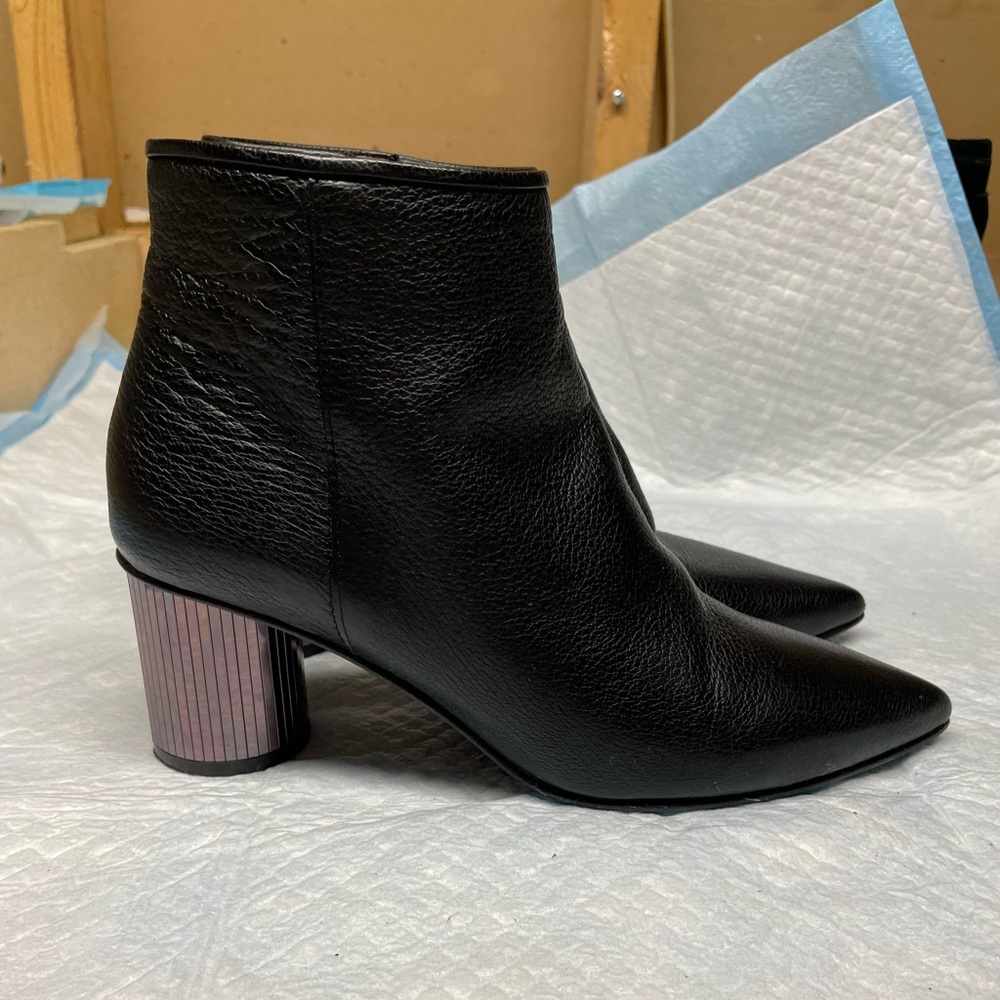 Pedro Garcia women black leather boots, size 37, excellent condition